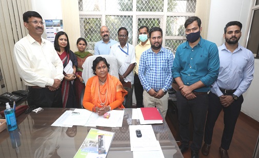 https://www.bis.gov.in/wp-content/uploads/2021/10/Hon.-Sadhvi-Niranjan-Jyoti-Mos-at-BIS-JKBO.jpeg