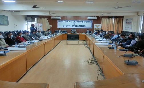 https://www.bis.gov.in/wp-content/uploads/2022/02/Sensitization-Program-for-DC-Kathaa-24-Fe.jpeg