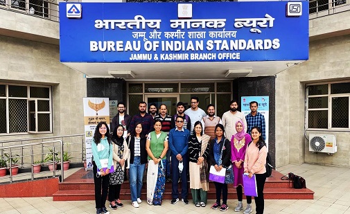 https://www.bis.gov.in/wp-content/uploads/2022/03/SKUAST-Jammu-students-with-JKBO_3rd-March-2022.jpeg