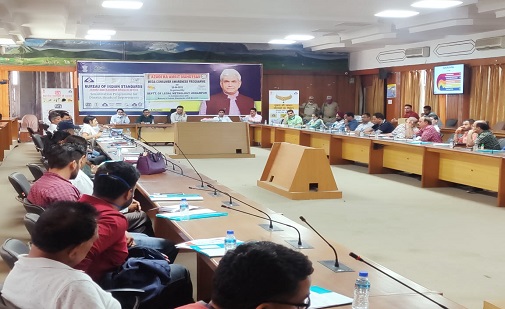 https://www.bis.gov.in/wp-content/uploads/2022/05/Smt.-Nisha-Bura-giving-the-presentation-to-participants-of-DC-office-Udhampur_28-04-22.jpeg