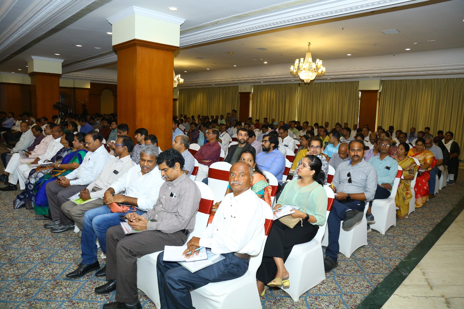 https://www.bis.gov.in/wp-content/uploads/2023/10/WhatsApp-Image-2023-10-14-at-16.34.24-1-2.jpeg