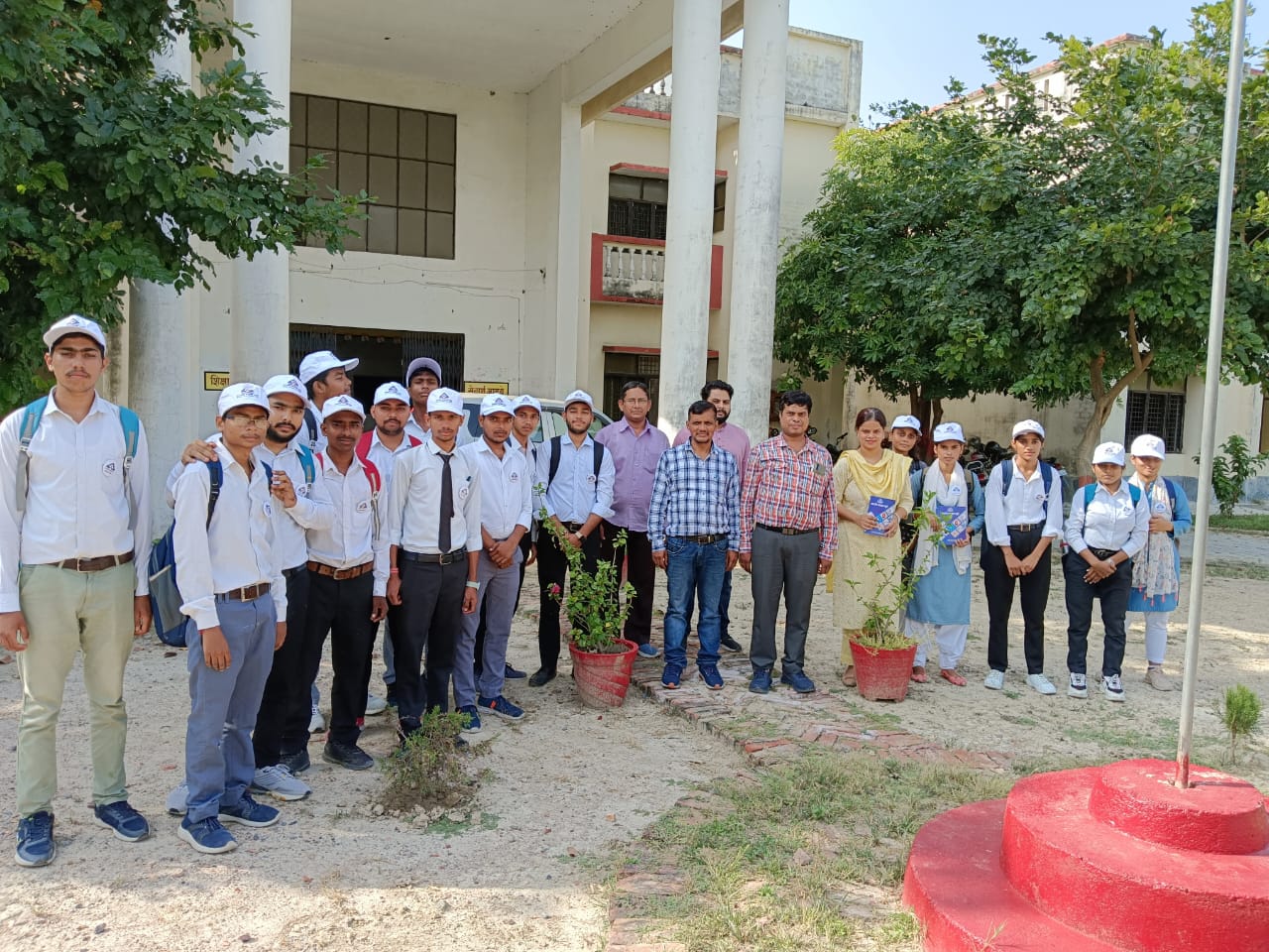 https://www.bis.gov.in/wp-content/uploads/2023/10/Youth-to-Youth-Connect-2023-Kanpur-Dehat.jpeg