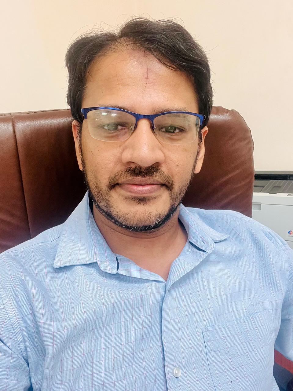 Shri Chandrakesh Kumar Singh