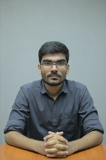 Shri Utkarsh Diwaker